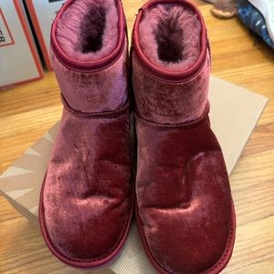 UGG Women’s Classic Mini Velvet Burgandy Size 7.